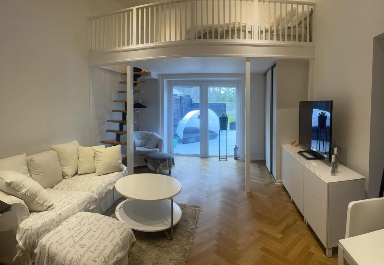 Nyrenoverad Laegenhet Åhus Exterior photo